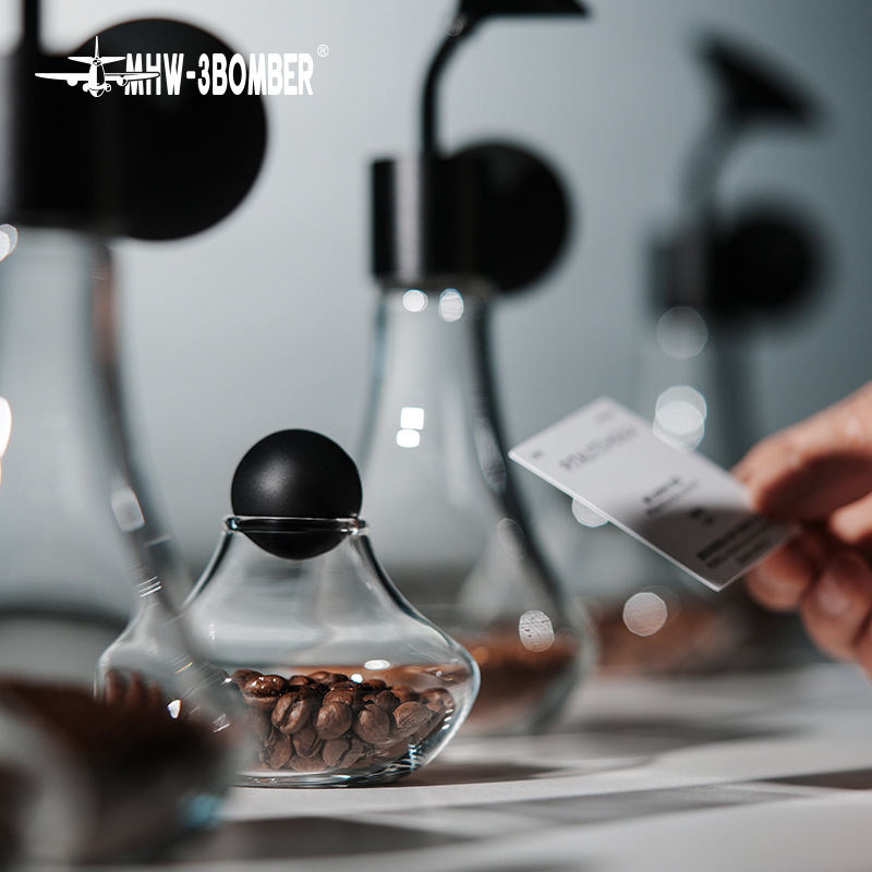MHW-3BOMBER Bomber Koffiegeurf - Coffee Bean recensie en prijs