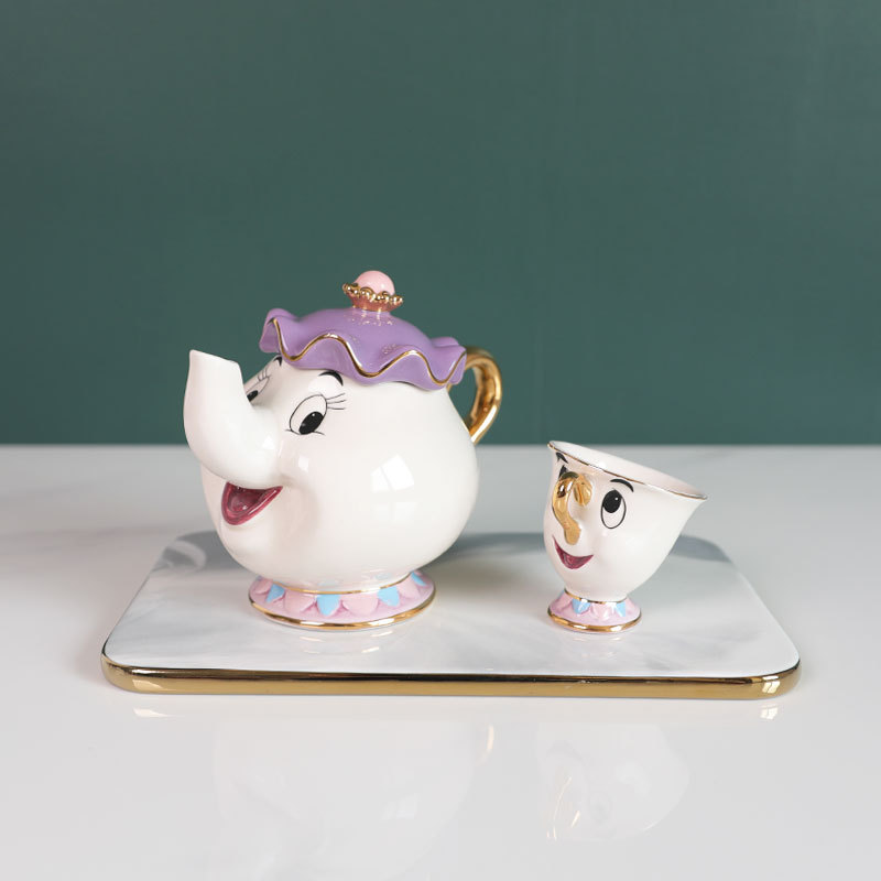 Hete theepot cartoon Belle en  - Coffee Tea Jars recensie en prijs